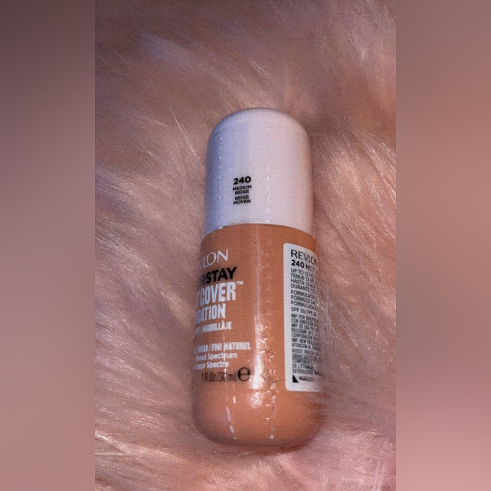 Revlon ColorStay Full Cover Foundation - Warm Golden
